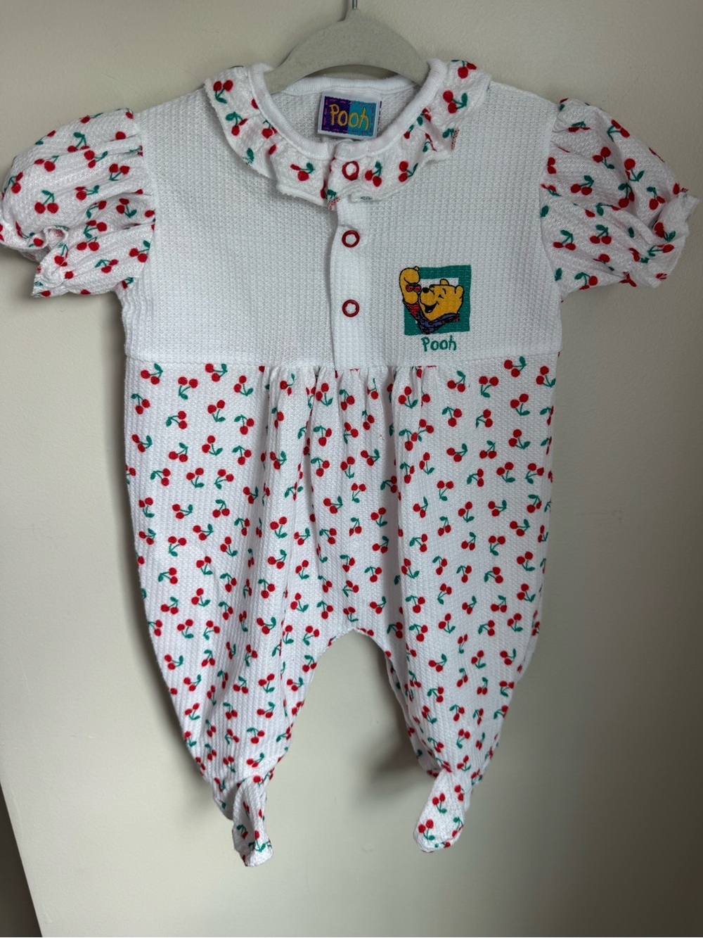 Pooh Disney Vintage Winnie The Pooh Cherry Romper Size Small (0-3M)
